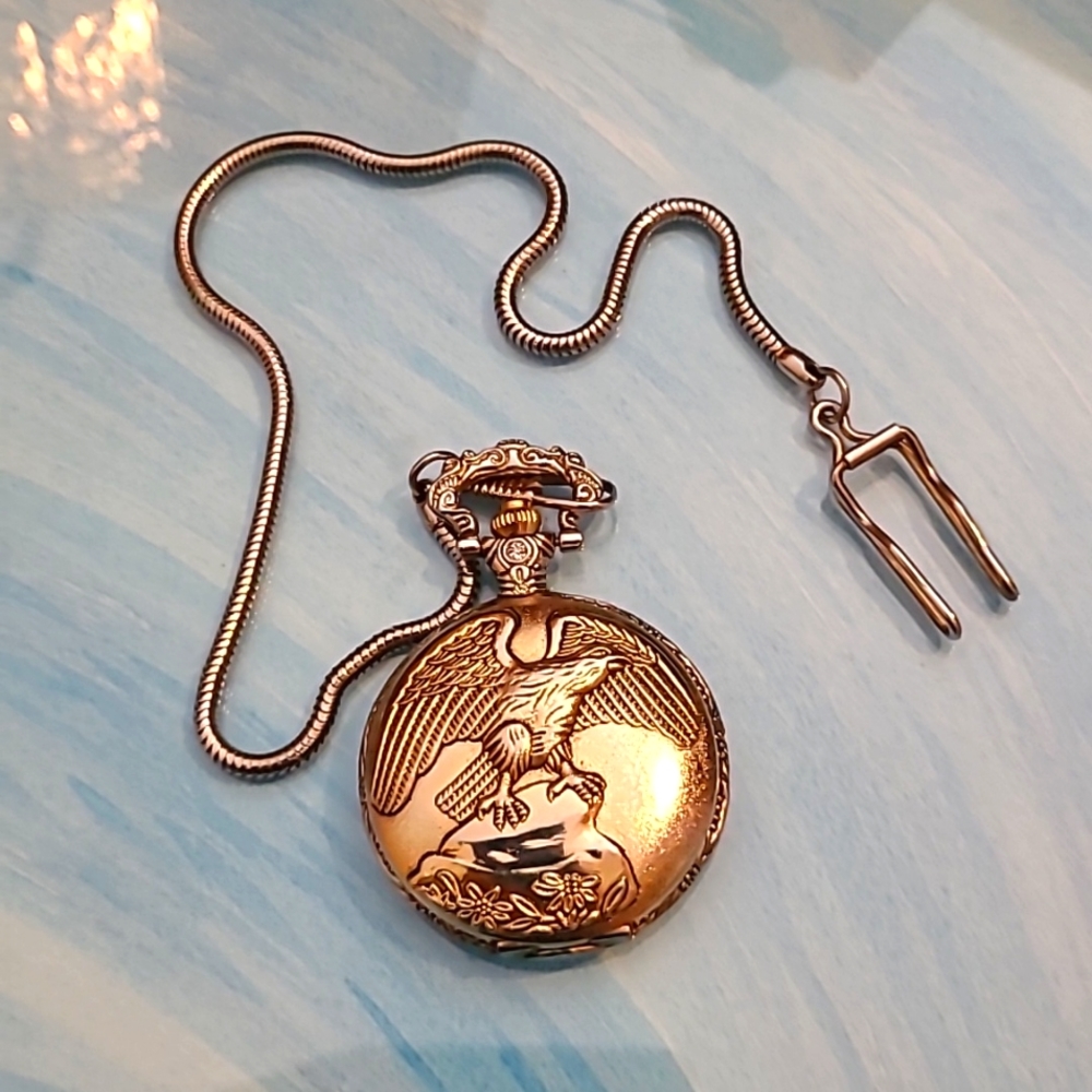 QUARTZ "EAGLE" POCKET WATCH w/chain.